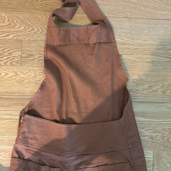 Halter Top Jumpsuit with Zippered Side Opening - Picture 5 of 12